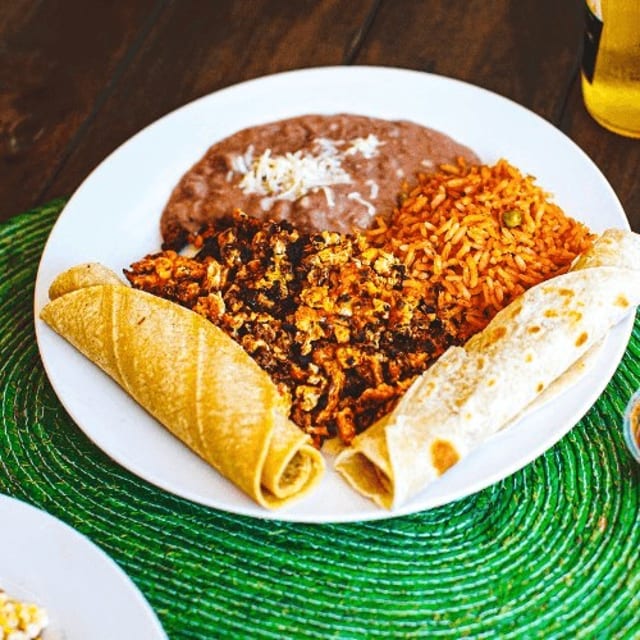 Chorizo & Eggs Plate.