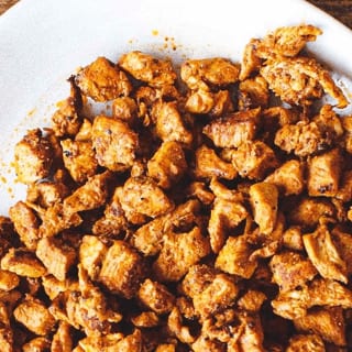 Grilled chicken or Chicken Chipotle Tray
