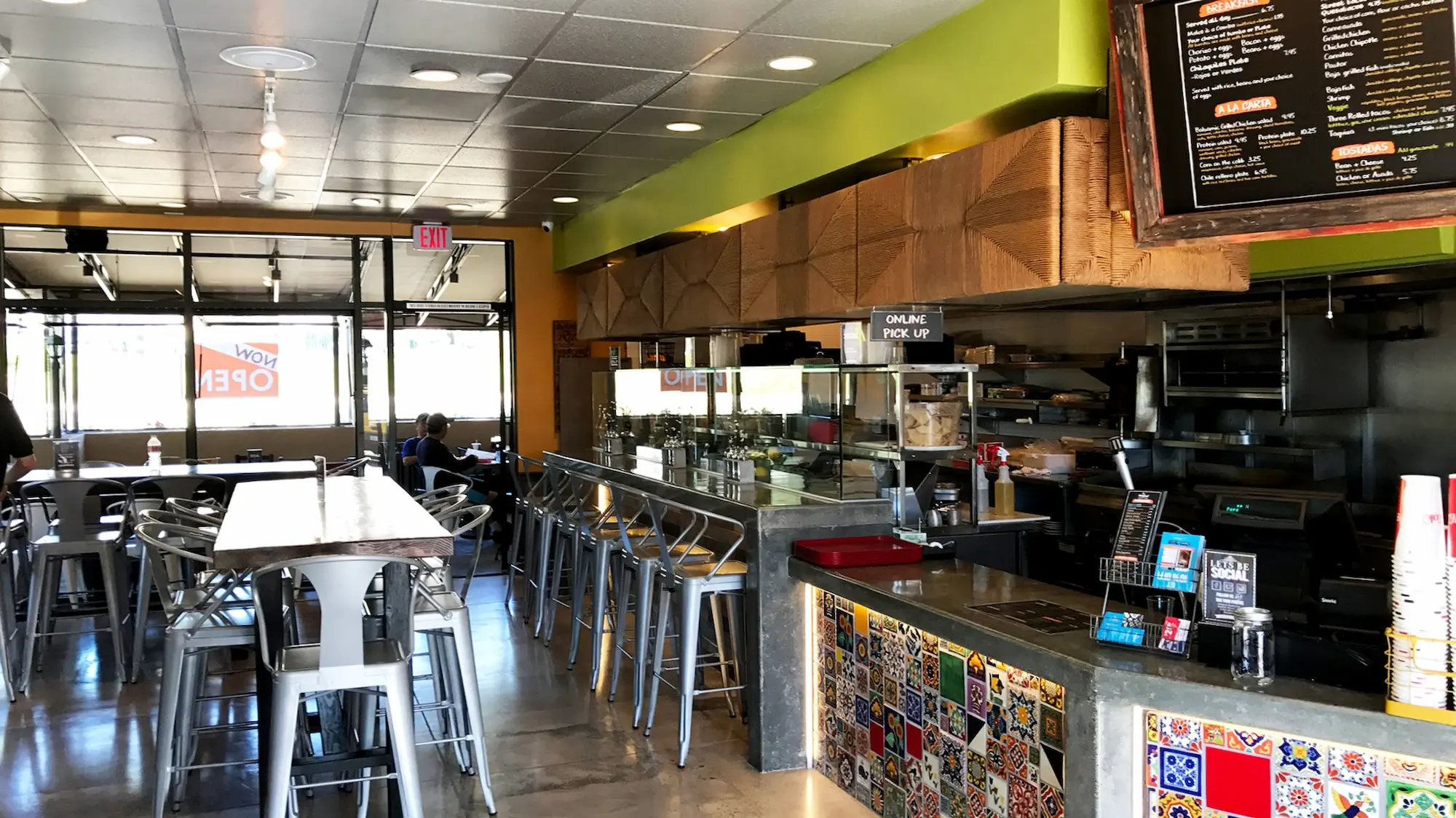 Interior of Porkyland Del Mar Heights Location